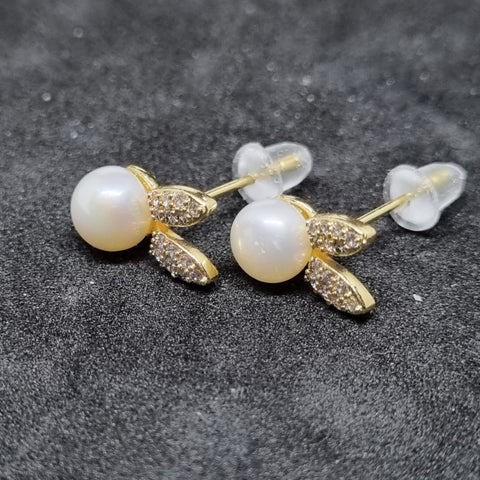 E0034 - Freshwater Pearl Ear Studs