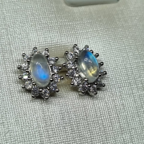 E0044 - Moonstone Ear Studs