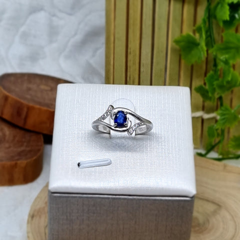 R0081 - London Blue Topaz Ring