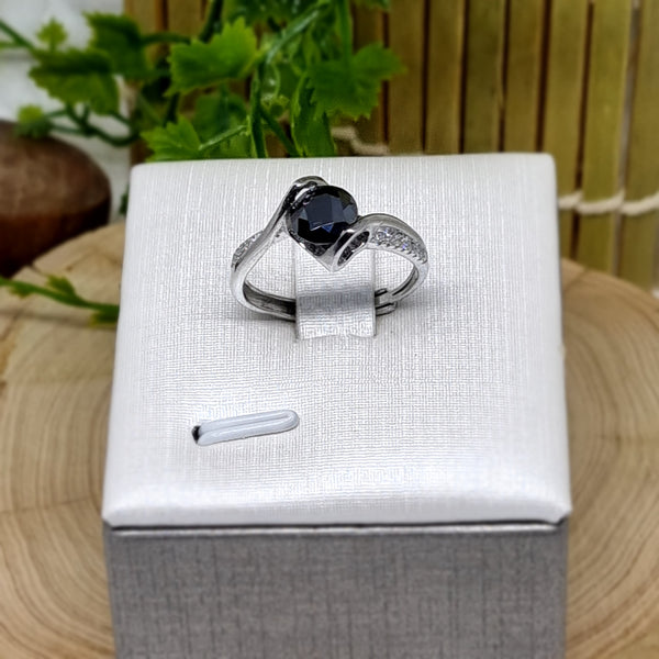 R0155 - Black Moissanite Ring - 1.0ct