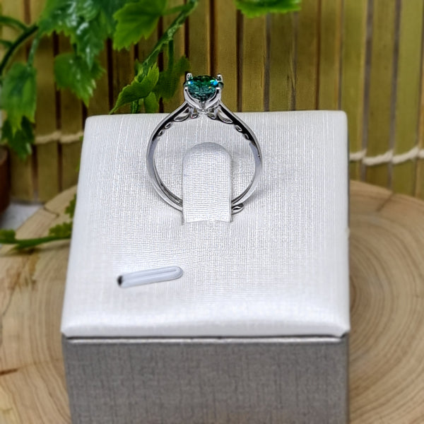 R0168 - Green Moissanite Ring - 1.0ct