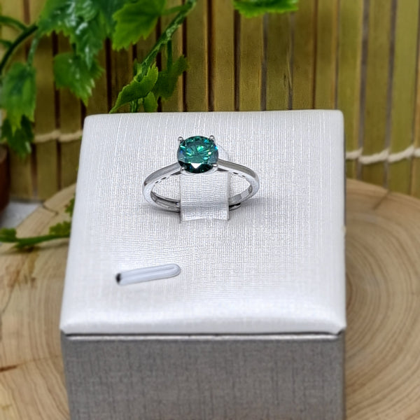 R0168 - Green Moissanite Ring - 1.0ct